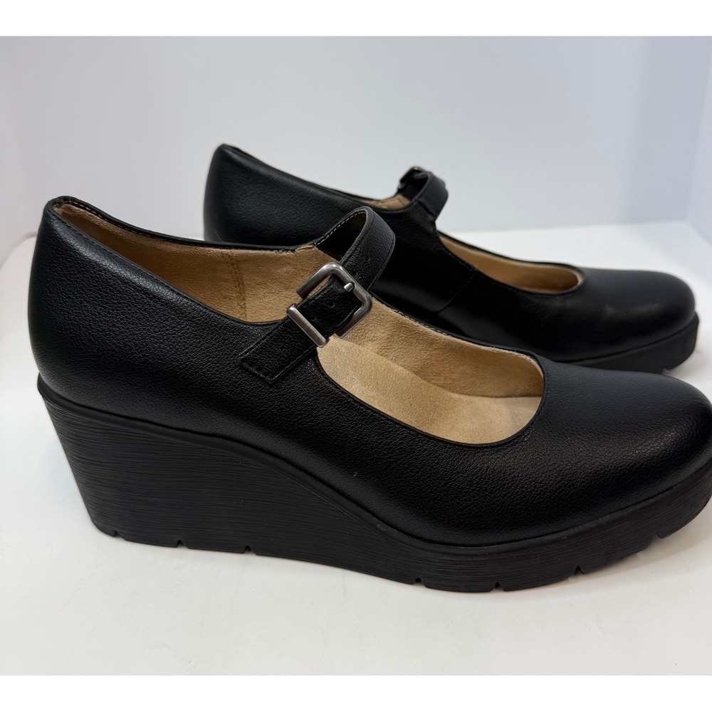 Naturalized Soul Mary Jane Wedge Heels Size 10 W Adore black leather